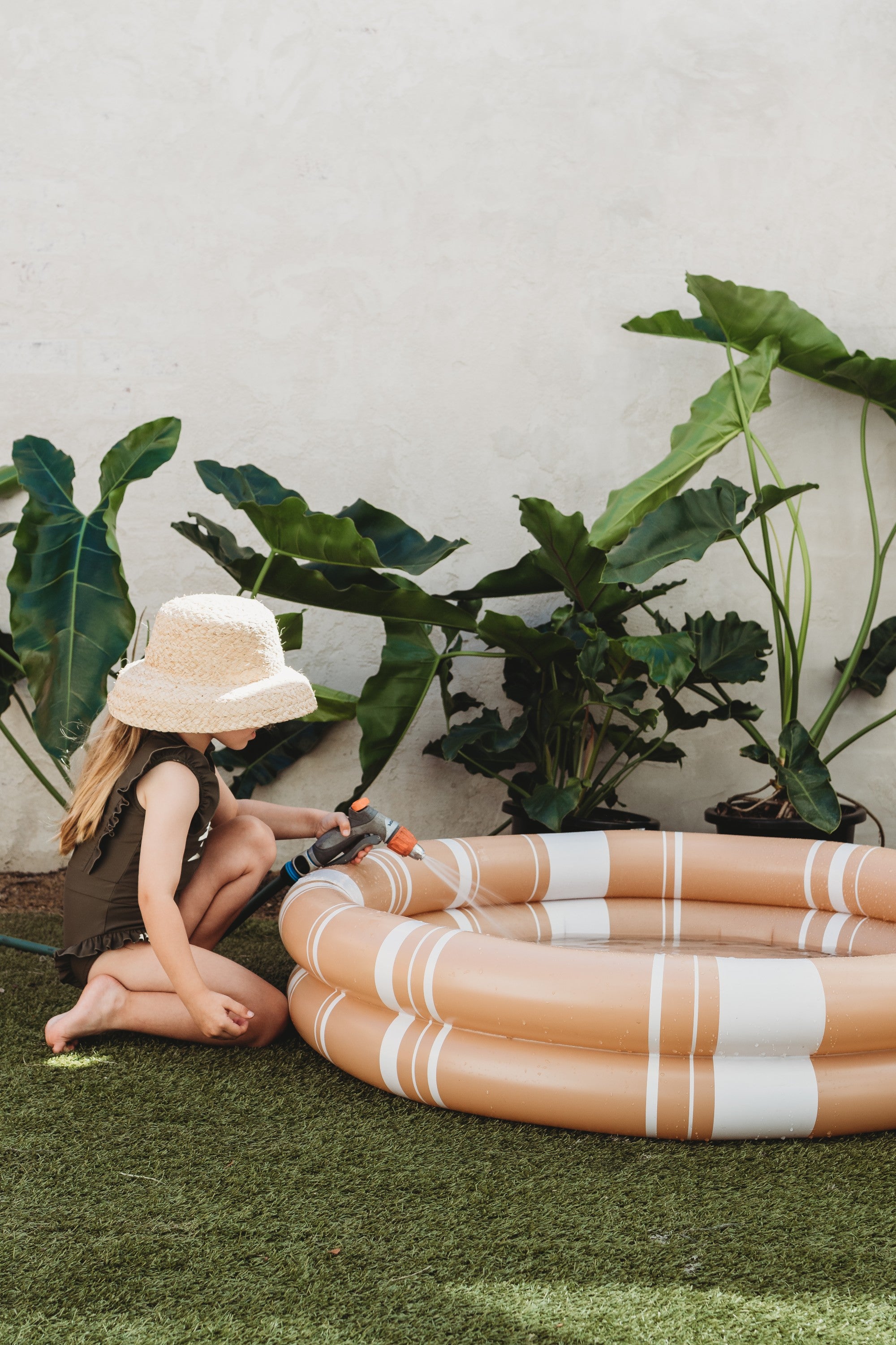 Cinnamon Stripe Inflatable Pool – Hello Samah